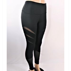 Yogalicious Leggings with Mesh Accents